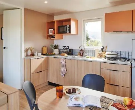 L'oso * Porto-Vecchio (Corsica)